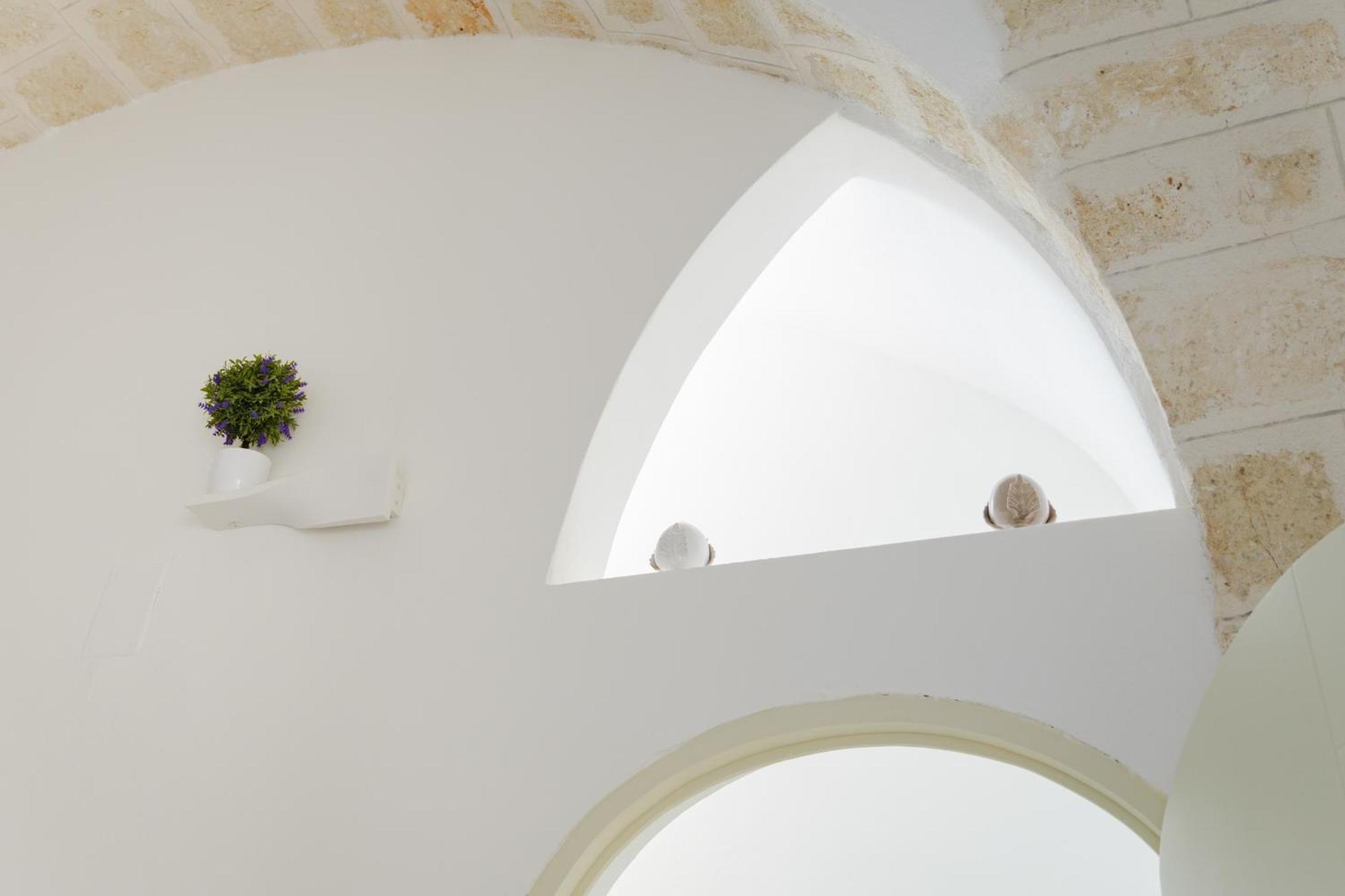 Dimora Lavinia Casa Vacanze Centro Storico ออสตูนี ภายนอก รูปภาพ